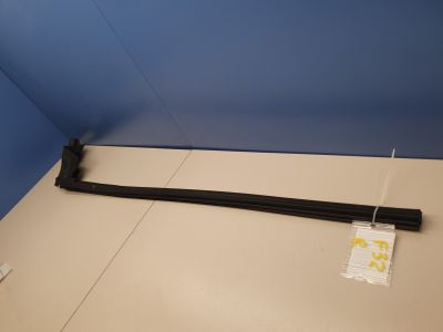 Накладка стекла передней правой двери для BMW 4 F32 F33 2013-2020