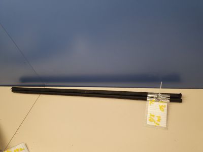 Накладка стекла задней левой двери для Hyundai i30 2012-2017