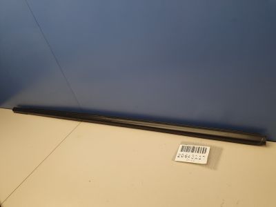 Молдинг стекла передней левой двери для Honda HR-V 2015-