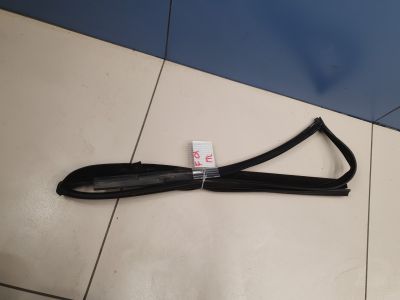 Уплотнитель стекла передней левой двери для BMW 7 F01 F02 2008-2015