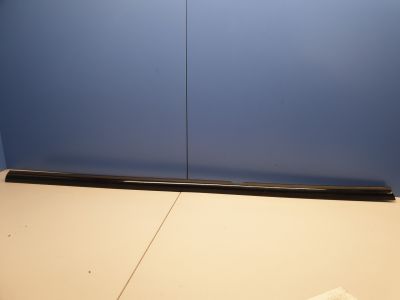 Молдинг стекла передней правой двери для Mercedes AMG GT X290 2018-