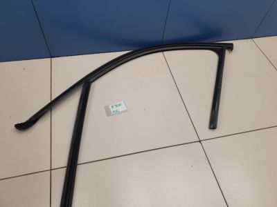 Уплотнитель стекла передней левой двери для BMW 3 F30 2011-2018