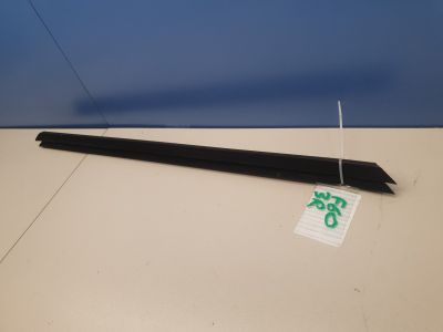 Накладка стекла задней правой двери для Mini Countryman F60 2016-