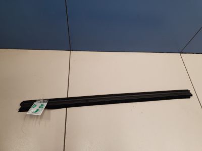 Накладка стекла передней левой двери для Mazda 6 GJ 2013-2019