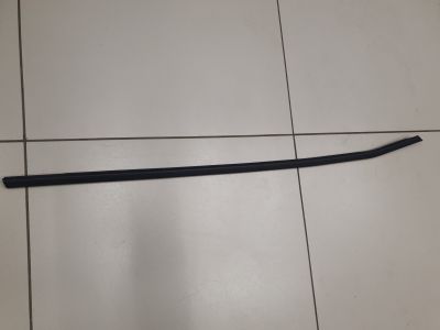 Молдинг стекла передней правой двери для BMW X2 F39 2017-