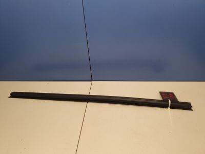 Накладка стекла передней правой двери для Ford Focus 3 2011-2019