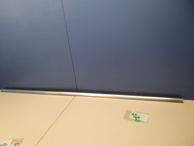 Молдинг стекла задней правой двери для Mercedes GL-klasse X166 GL GLS 2012-