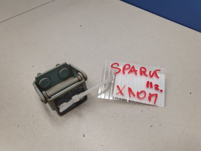 Петля двери багажника для Chevrolet Spark M300 2010-2015