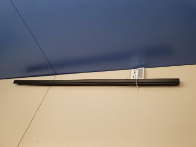 Накладка стекла задней правой двери для Renault Sandero 2014-