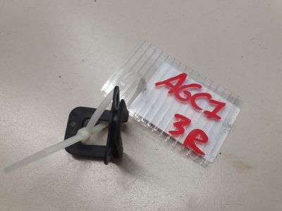 Уплотнитель замка двери для Audi A6 S6 C7 2011-2018