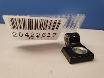 Петля двери задней левой нижняя для Mini Countryman F60 2016-