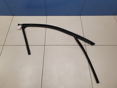 Уплотнитель стекла двери передней правый для BMW X4 F26 2014-2018