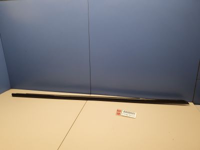 Молдинг стекла передней правой двери для BMW 7 F01 F02 2008-2015