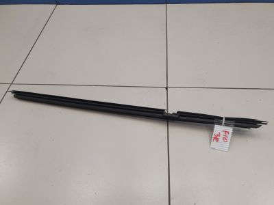 Накладка стекла задней правой двери для BMW 5 F10 2009-2017