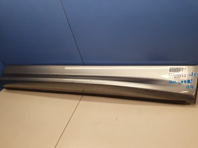 Молдинг двери правый передний для Land Rover Range Rover Sport 2005-2012