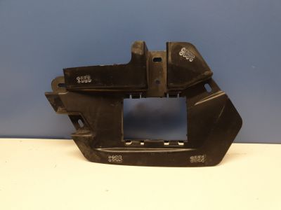 Кронштейн бампера переднего правый для Cadillac XT6 2019-