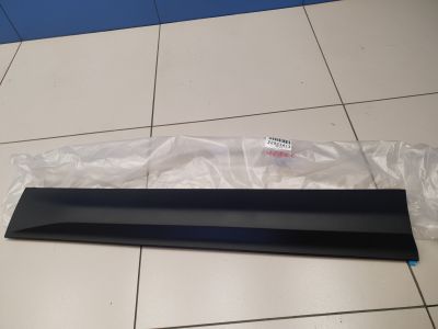 Молдинг двери правый передний для Skoda Kodiaq 2017-