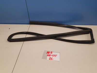Уплотнитель стекла задней левой двери для Mazda 6 GH 2007-2012