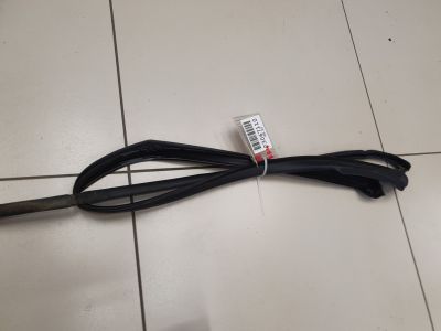 Уплотнитель стекла передней левой двери для Land Rover Range Rover Sport 2013-