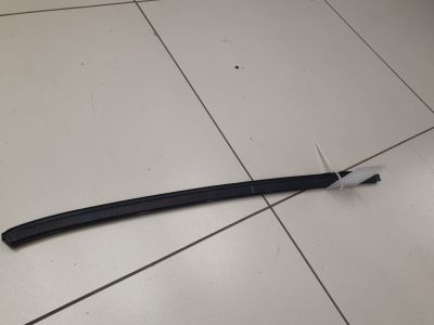 Уплотнитель двери передней левой для Land Rover Range Rover Sport 2013-