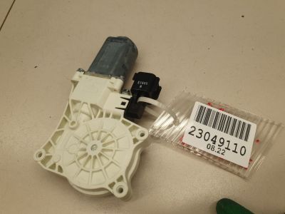 Моторчик стеклоподъёмника задний правый для Land Rover Range Rover Evoque 2019-