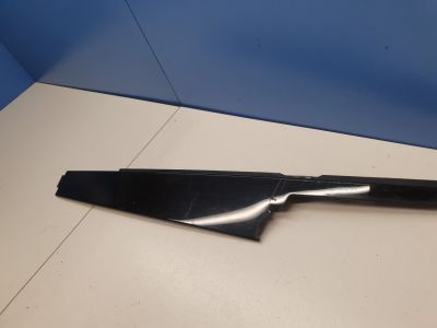 Накладка рамки двери передней правой для Land Rover Range Rover Evoque 2019-