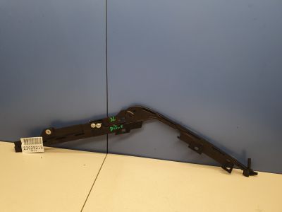 Кронштейн накладки двери задней левой для Land Rover Discovery 2017-