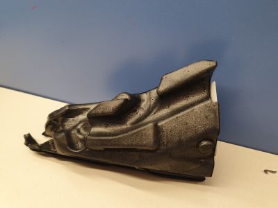 Наполнитель двери багажника правый для BMW X1 F48 2015-2023