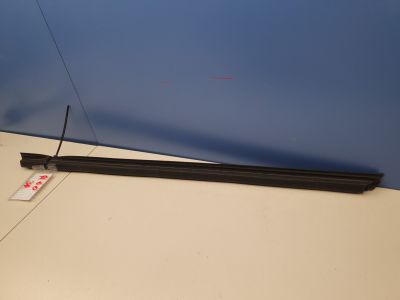 Накладка стекла задней правой двери для Mini Countryman R60 2010-2016