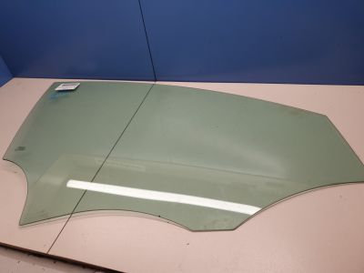 Стекло двери передней правой для Seat Ibiza 2008-2017