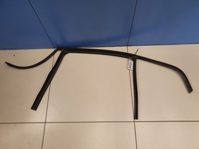 Уплотнитель стекла задней левой двери для BMW 3 E90 2005-2013