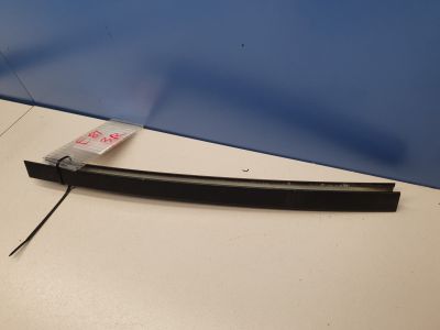 Направляющая стекла задней правой двери для BMW 1 E81 E87 2004-2014