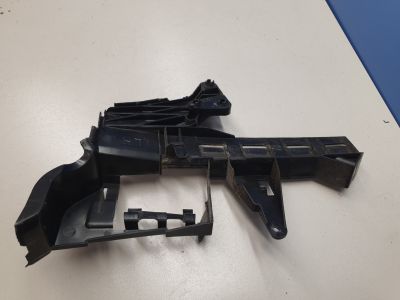 Кронштейн замка двери задний левый для Ford Focus 2.5 2008-2011