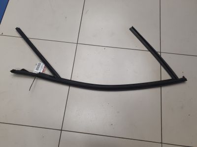 Уплотнитель стекла передней правой двери для BMW 1 E81 E87 2004-2014