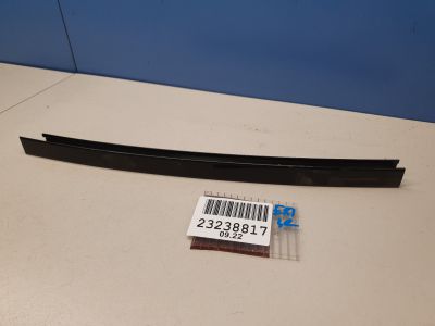 Направляющая стекла задней правой двери для BMW 1 E81 E87 2004-2014