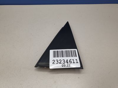 Накладка задней двери правая для Volvo V50 2004-2012