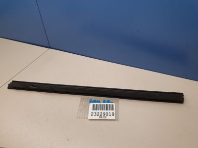 Накладка стекла задней правой двери для Mercedes C-klasse W204 2007-2015