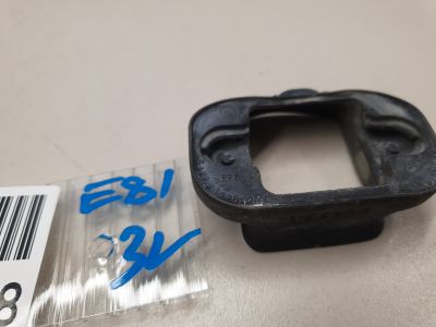 Уплотнитель ограничителя двери задней левой для BMW 1 E81 E87 2004-2014