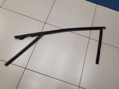 Уплотнитель стекла передней левой двери для BMW 1 E81 E87 2004-2014