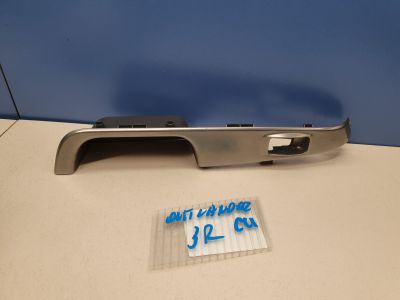 Накладка кнопки стеклоподъемника задняя правая для Mitsubishi Outlander CU 2001-2008