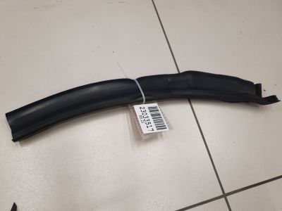 Уплотнитель двери задней левой для Land Rover Discovery 2017-