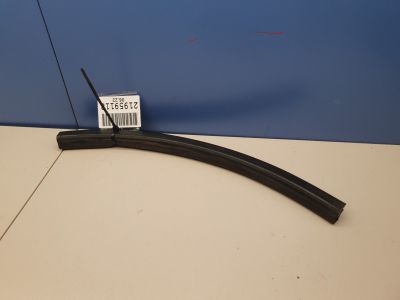 Уплотнитель стекла задней правой двери для Mini Countryman R60 2010-2016