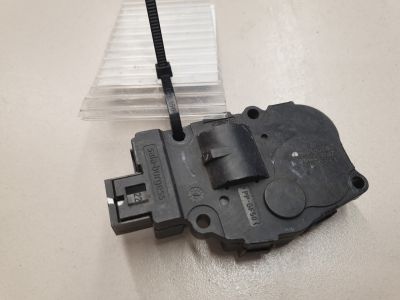 Моторчик заслонки отопителя для BMW X6 E71 E72 2007-2014