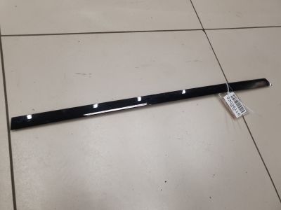 Молдинг рамки задней левой двери для Land Rover Discovery 2017-