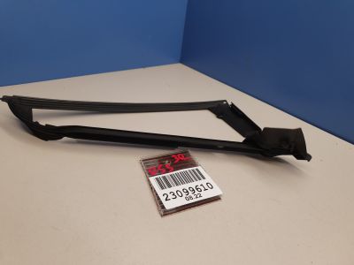 Уплотнитель стекла двери задний правый для Mini Clubman R55 2007-2014