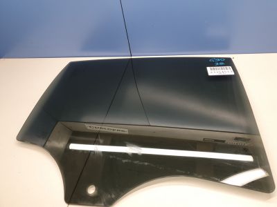 Стекло двери задней правой для BMW 5 G30 F90 2016-