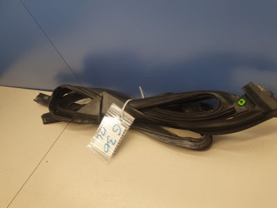 Уплотнитель стекла передней левой двери для BMW 5 G30 F90 2016-