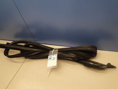 Уплотнитель стекла передней правой двери для BMW 7 G11 G12 2015-