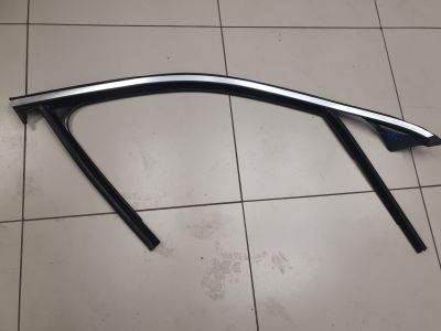 Уплотнитель двери передней правой для Mercedes GLC-klasse X253 2015-