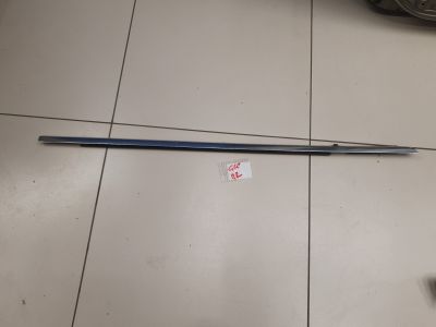 Молдинг стекла передней правой двери для Mercedes GLC-klasse X253 2015-